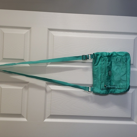 COACH - Picture 3 of 8